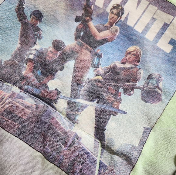 UNBRANDED | Two sweater Fortnite bundle - Picture 4 of 6